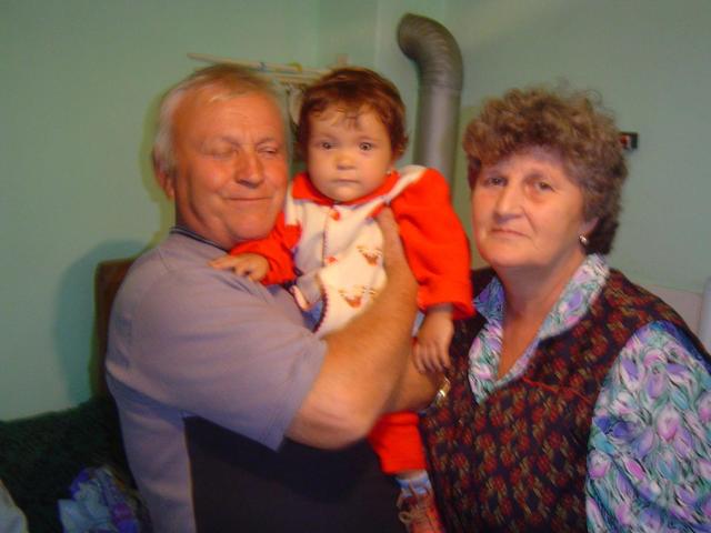 Hegyi Jázmin Júlia - Nagyszüleimmel