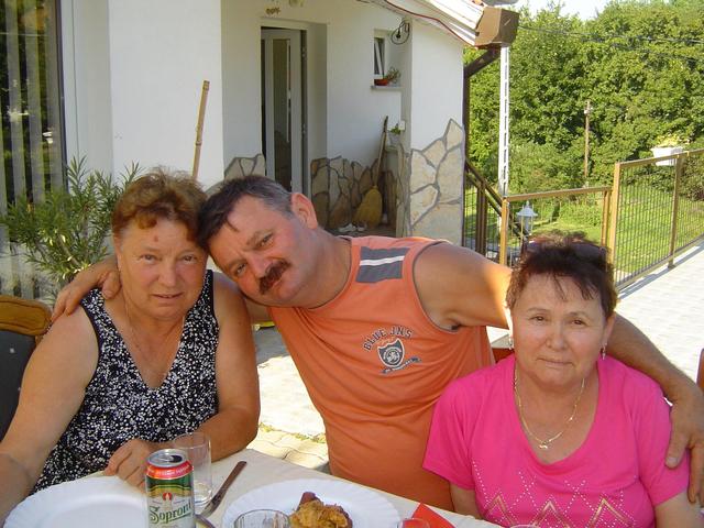 családom és barátaim - Ilona testvéreivel Laci és Irénke barátaim