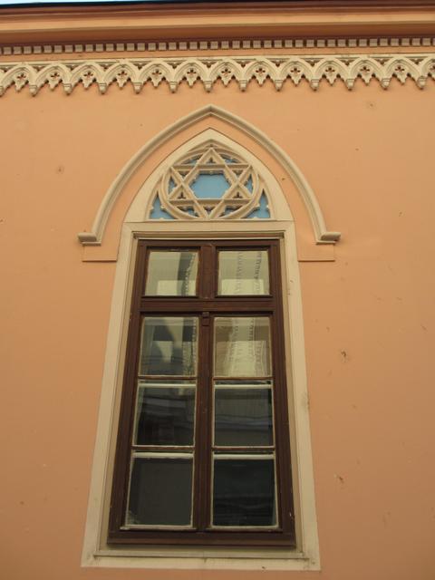 Ajtók, ablakok Szegedről szeretettel